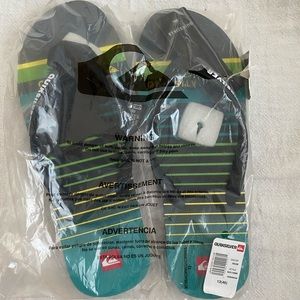 Quicksilver Men’s Slippers Size 13 NWT